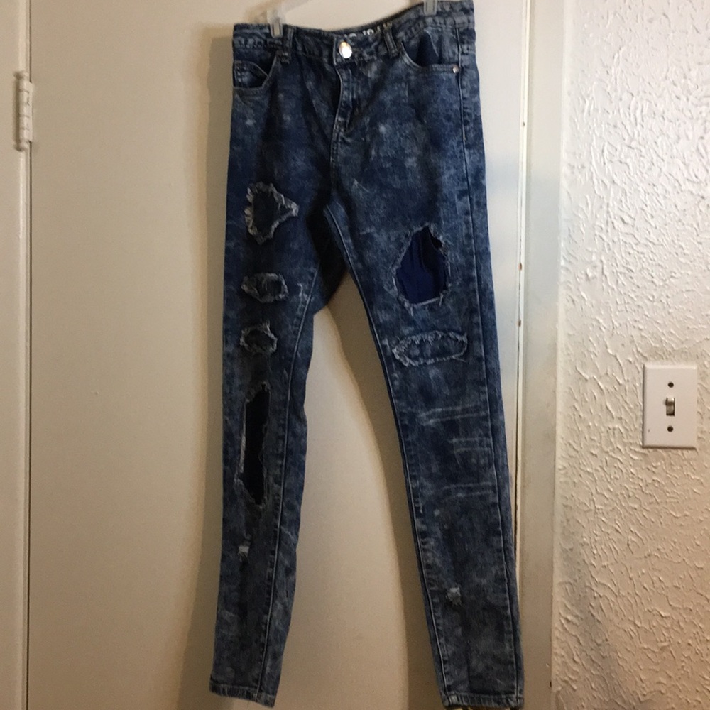 Ripped Jeans